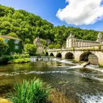 Camping Les Gorges du Chambon Ciela Village 